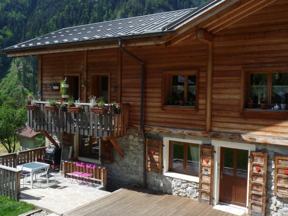 "Namaste" Chambre Zen Au Calme Saint-Jean-d'Aulps Luaran gambar